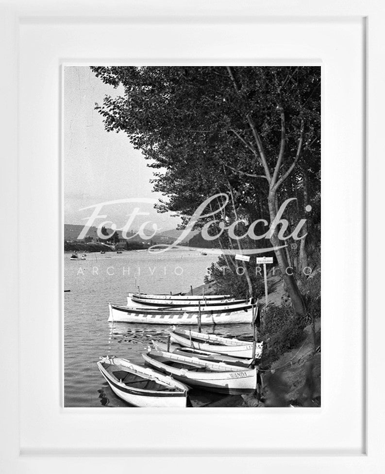 Barche lungo l'Arno