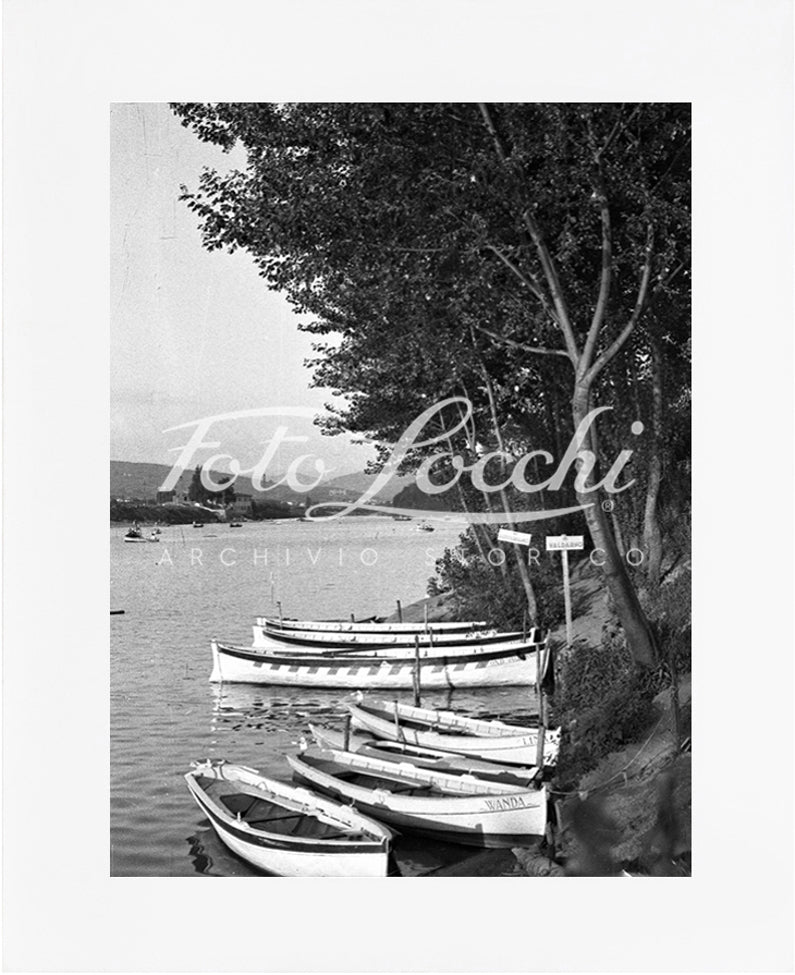Barche lungo l'Arno
