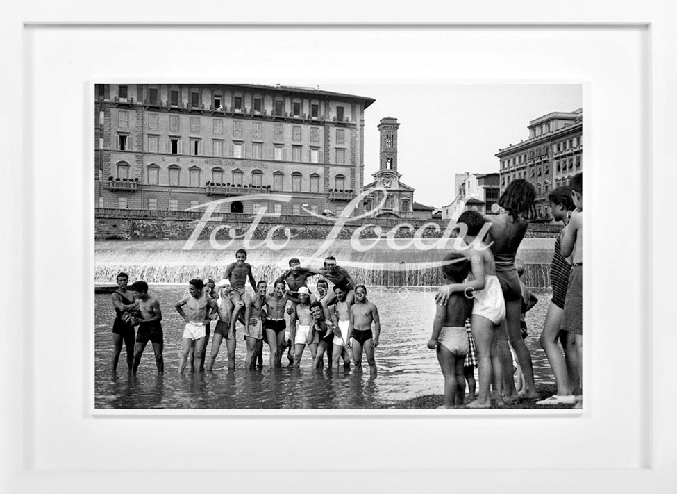 Bathing in the Arno at the Pescaia di Santa Rosa