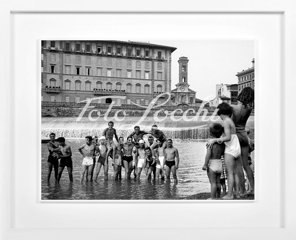 Bathing in the Arno at the Pescaia di Santa Rosa