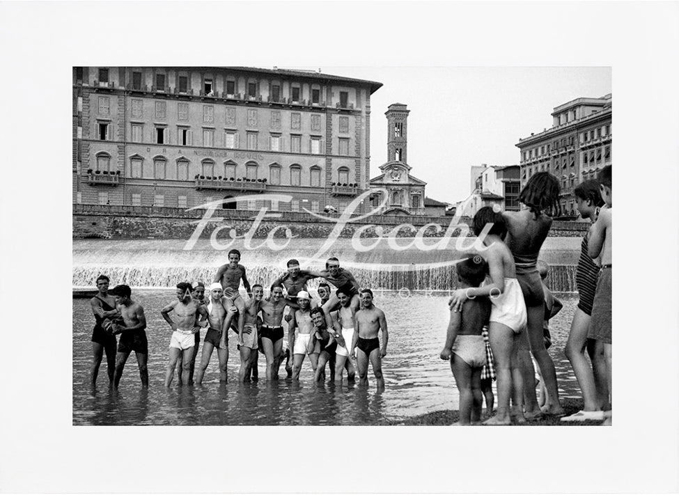 Bathing in the Arno at the Pescaia di Santa Rosa