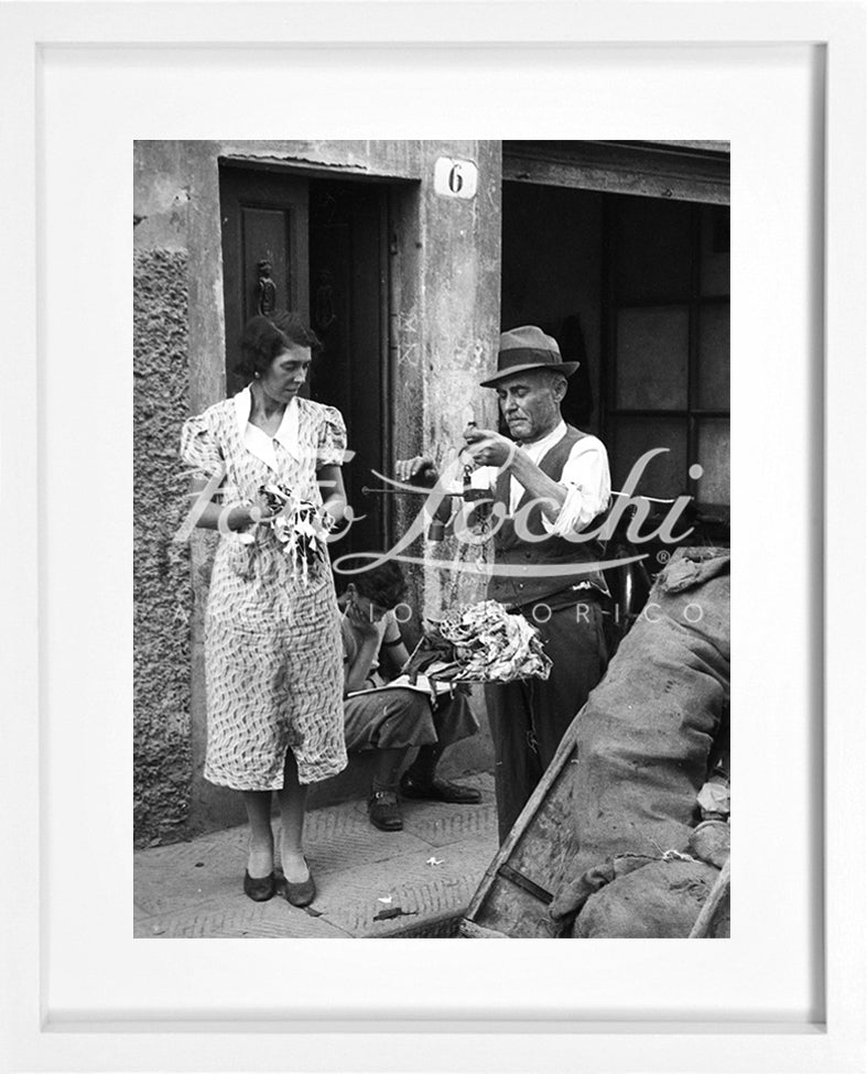 Rag-and-bone man in Florence
