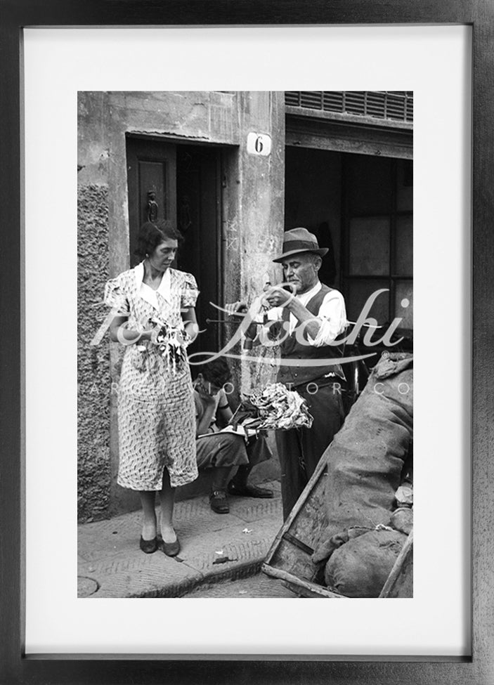 Rag-and-bone man in Florence