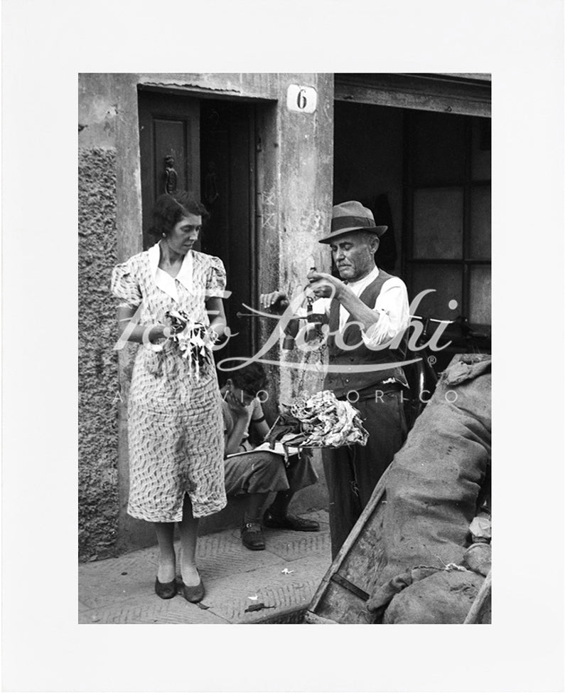 Rag-and-bone man in Florence
