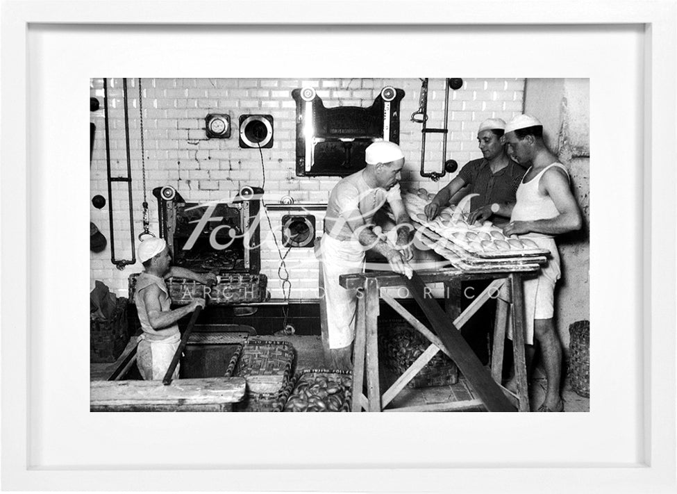 Bakers at work