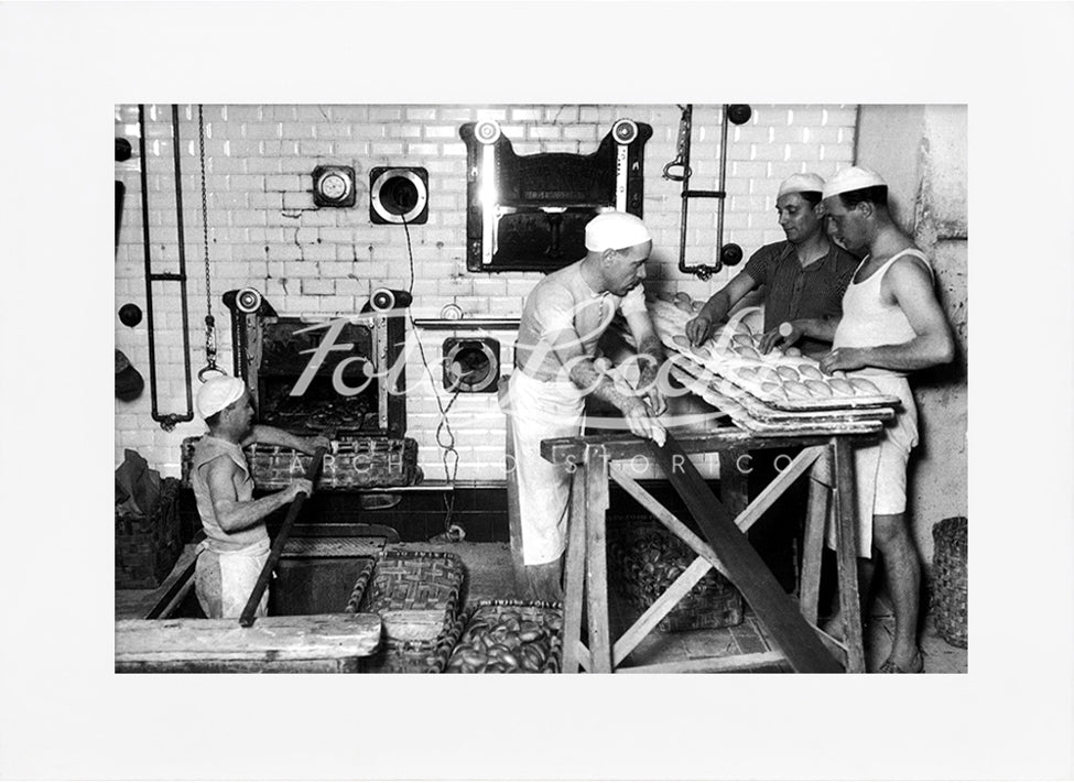 Bakers at work
