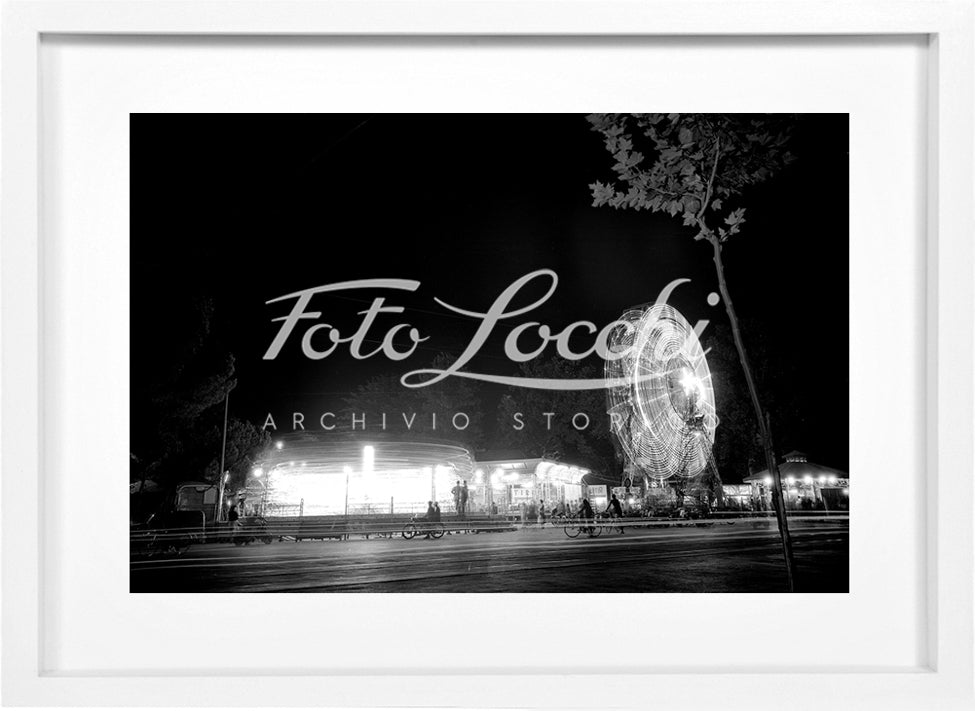 Illuminated rides in Florence