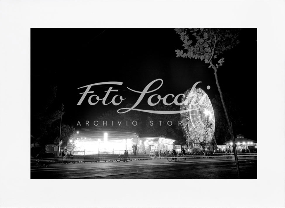 Illuminated rides in Florence