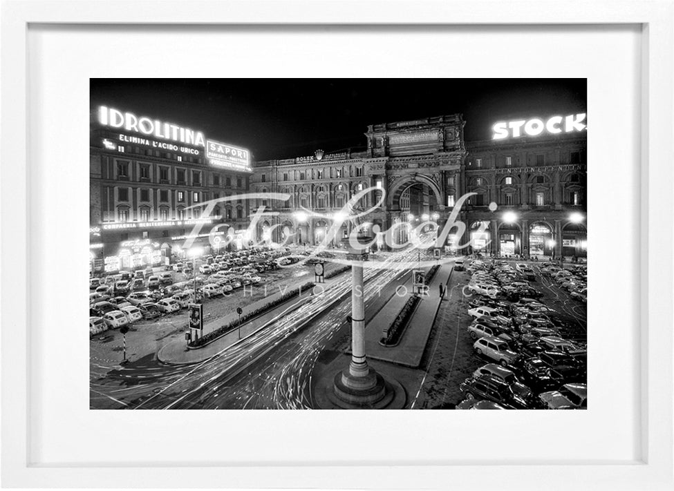 Republic Square at night