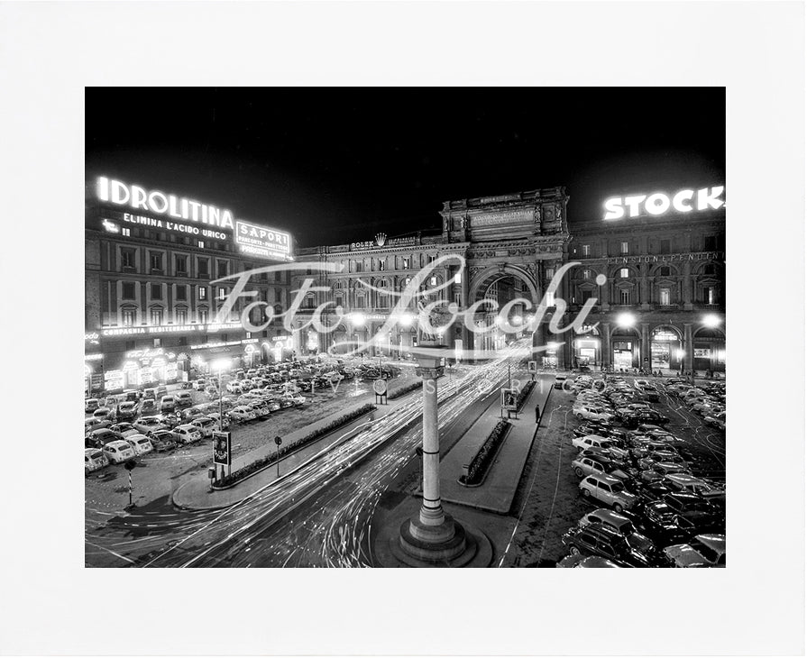 Republic Square at night