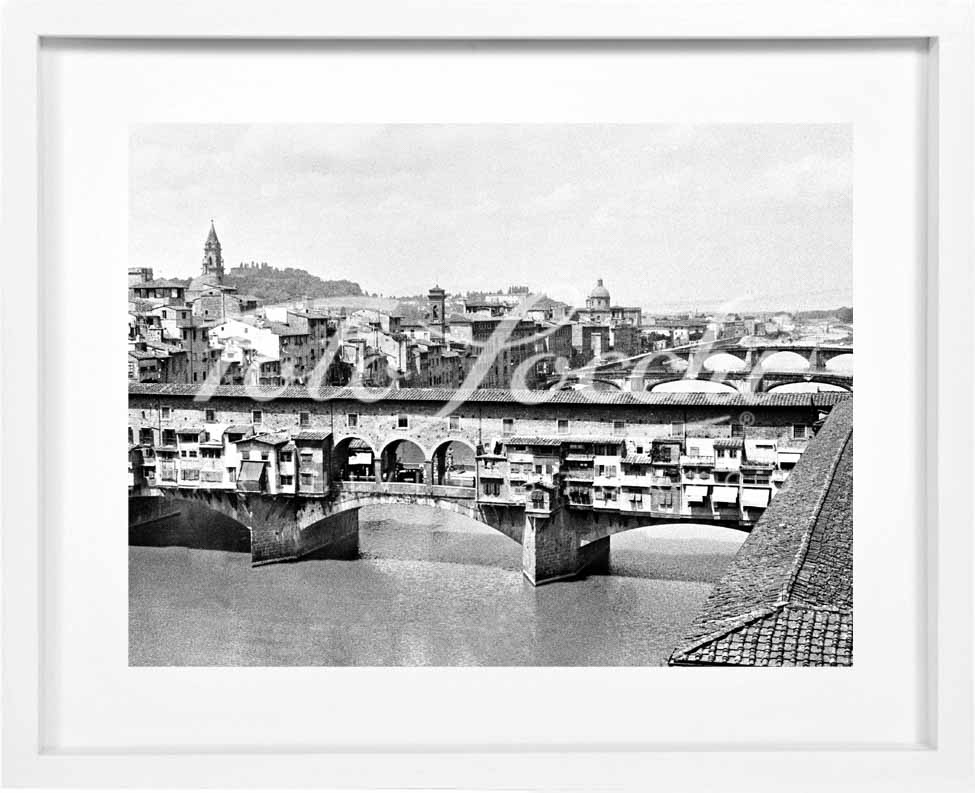 Ponte Vecchio in Florence in 1937