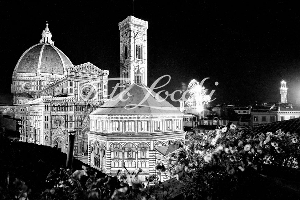 Veduta notturna dal balcone di Piazza Duomo
